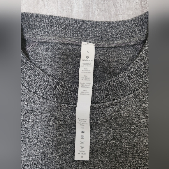 Lululemon Scuba Crew - Picture 4 of 9